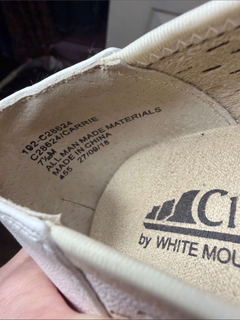Cliffs by White Mountain Carrie White Perforated Comfort Ballet Flats Women’s 7. - Picture 7 of 7
